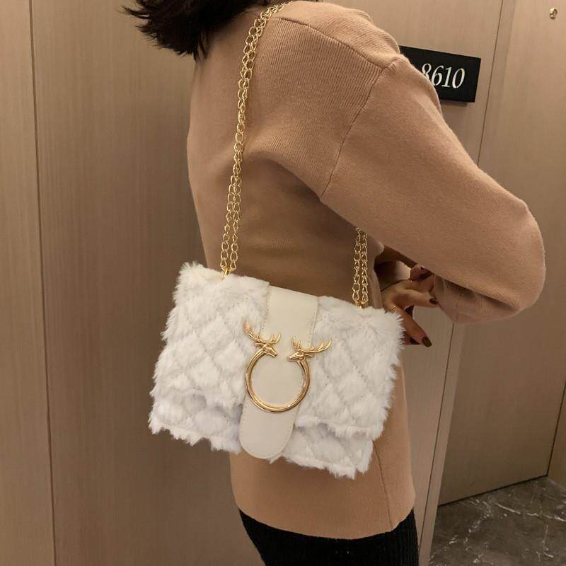 Women's Diamond Quilted Chain Bag - Plush Handbag